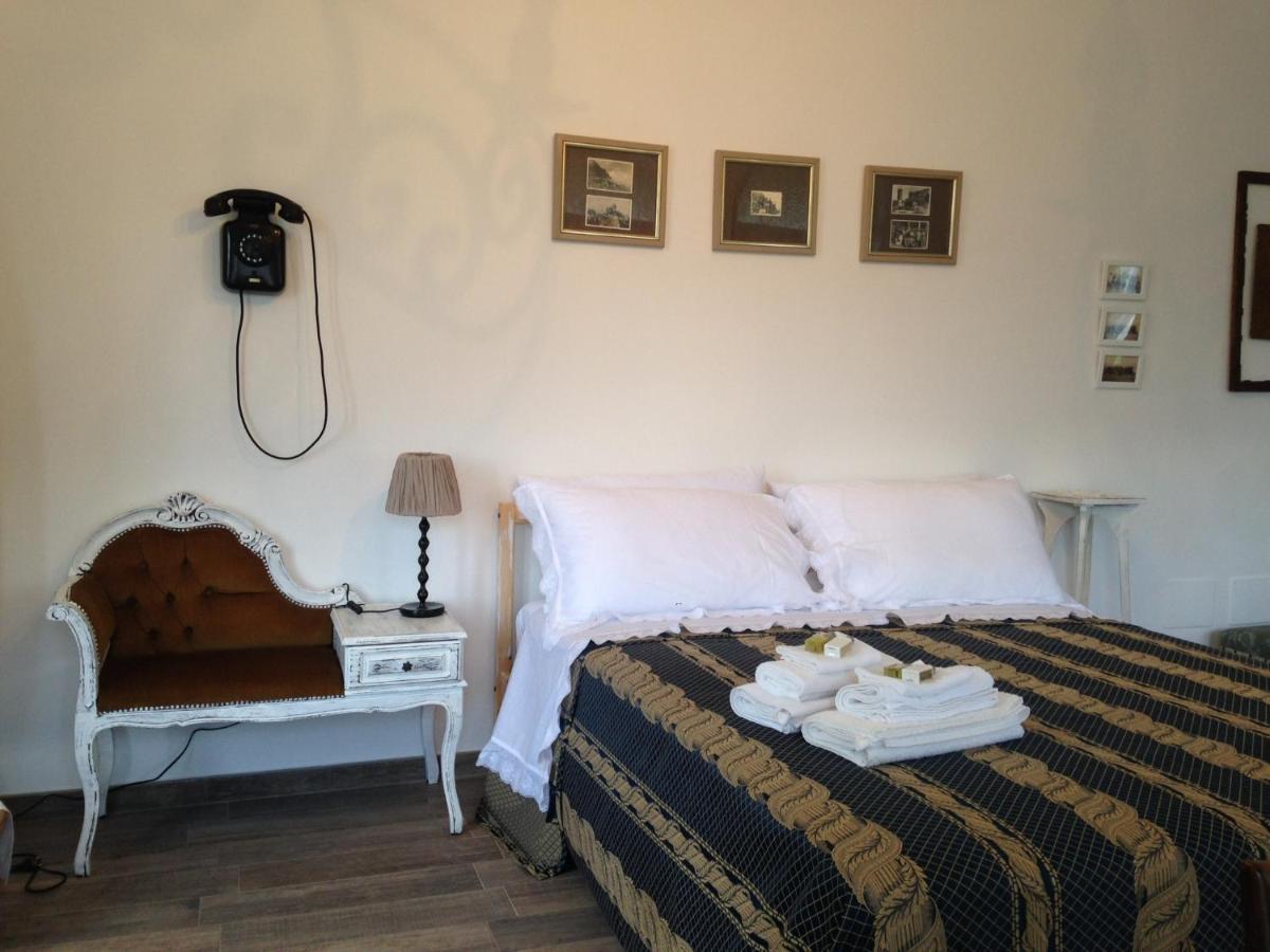 A Casa Di Gianni E Mari Bed & Breakfast Vestone Exterior foto